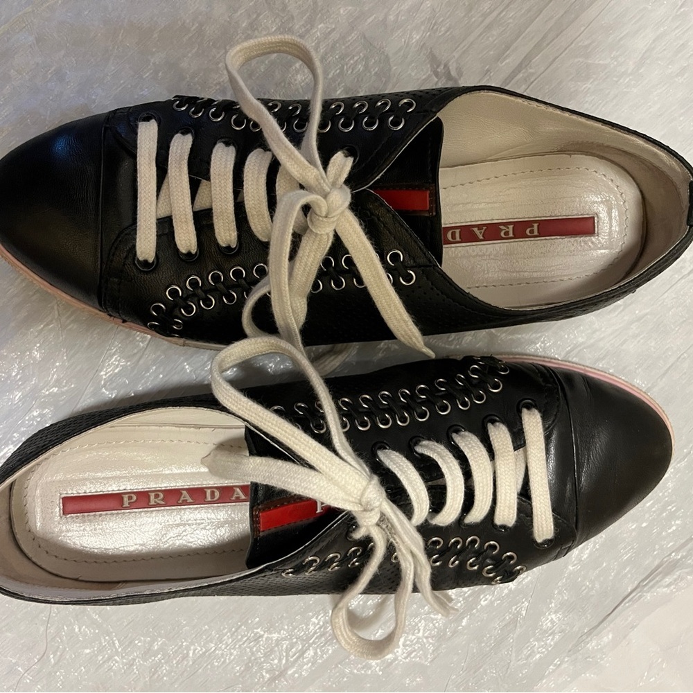 Prada Black and White Women's Sneakers - Picture 14 of 15